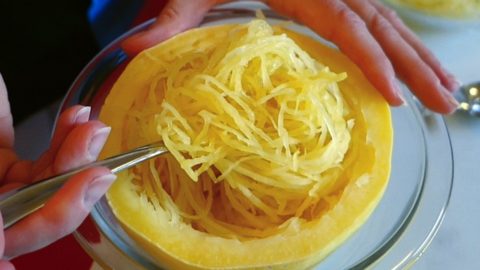 cook spaghetti squash