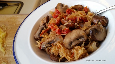 spaghetti squash with mushrooms